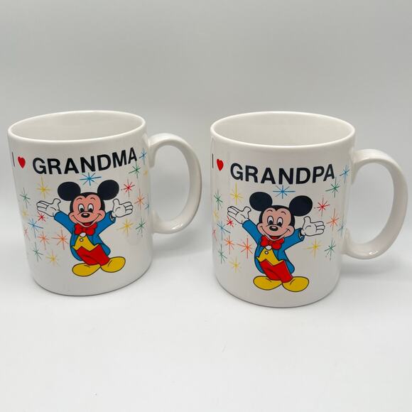 Disney World Vintage 1988 Epcot Castle Mickey Mouse "I Love Grandma Grandpa" Mug - Picture 1 of 14